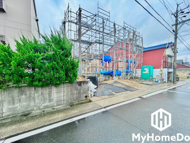 守山区白沢町の前面道路含む現地写真