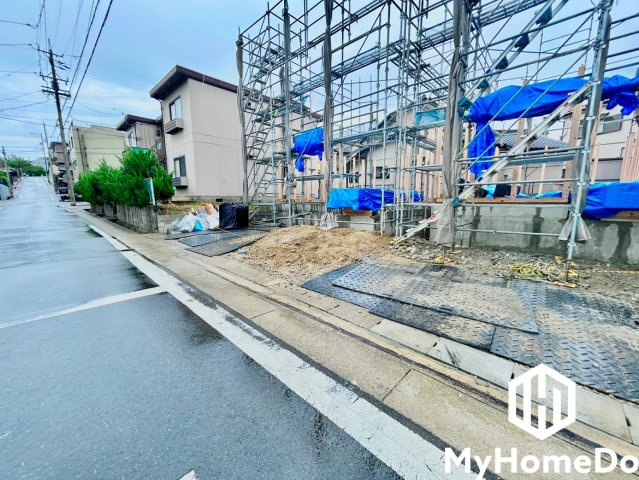 守山区白沢町の前面道路含む現地写真