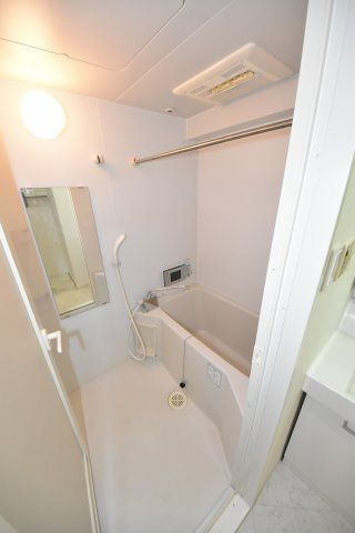 大阪市西区江戸堀１丁目の賃貸マンションの浴室