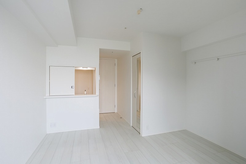 新品家具付きマンション博多駅東27(KaGood福岡)の洋室