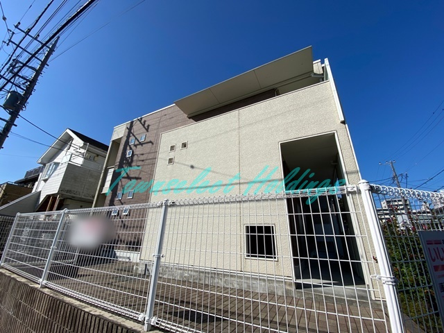 藤沢市湘南台７丁目のアパート