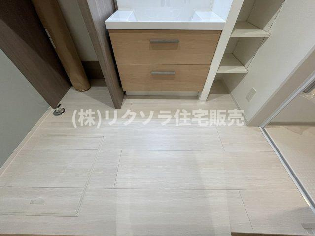 寿町　新築一戸建ての脱衣所|■物件内覧・資金計画相談・住宅ローン相談、リフォーム相談、お問合せ受付中■
※当日・翌日のご内覧、ご相談はお電話でのお問合せがスムーズです！