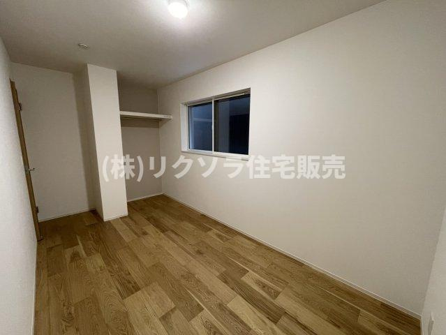 寿町　新築一戸建ての洋室|洋室6.2帖
■物件内覧・資金計画相談・住宅ローン相談、リフォーム相談、お問合せ受付中■
※当日・翌日のご内覧、ご相談はお電話でのお問合せがスムーズです！