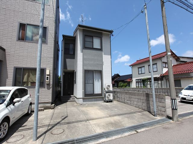 金沢市有松一丁目中古住宅の画像