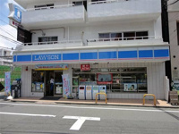 ローソン下北沢駅西口店まで400m