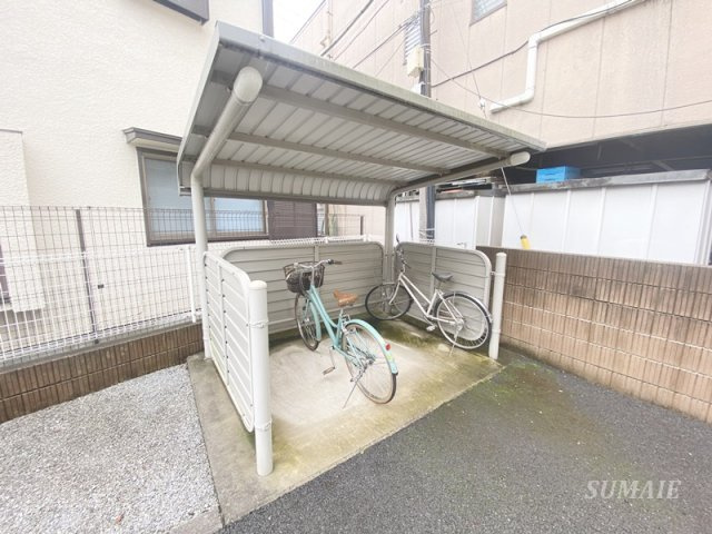 ローズパーク五番館のその他共用部分|屋根付き駐輪スペース☆
