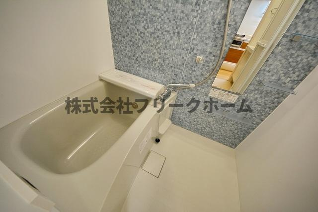 武蔵野市境３丁目の賃貸マンションの浴室