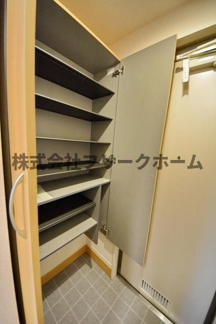 武蔵野市境３丁目の賃貸マンションの収納