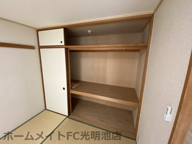 YFヒルズ宮山の収納|ちょっとした収納スペースも充実しています