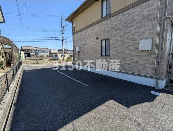 一彗館Ⅱの駐車場