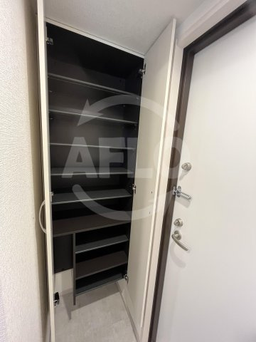 エルプレイス本町の収納|エルプレイス本町　シューズボックス