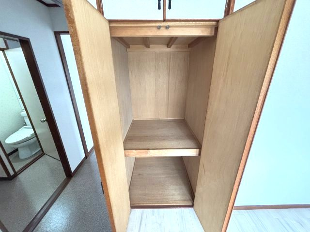 浅野マンションの収納