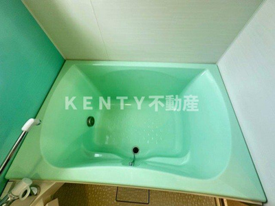 【浴室】 | メゾン・ド・リリィ | きれいなお風呂です