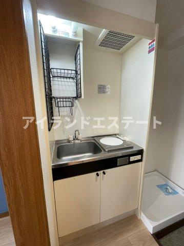 ラ・フォーレ・ドール　バストイレ別　角部屋　洋室11帖のキッチン