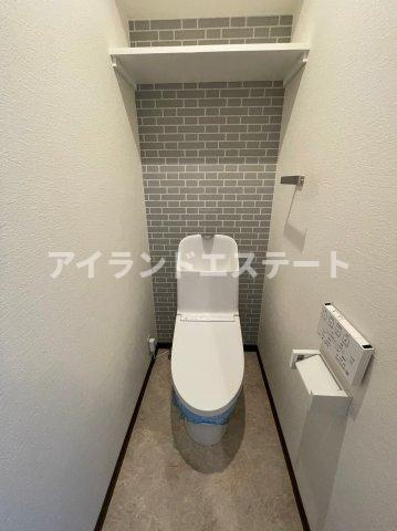 ラ・フォーレ・ドール　バストイレ別　角部屋　洋室11帖のトイレ