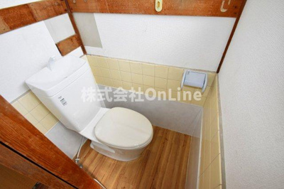 【トイレ】 | 小阪文化 | 落ち着いた色調のトイレです