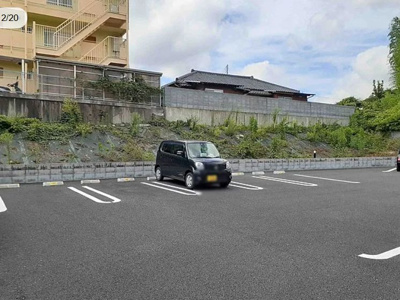 【駐車場】 | ロンジェヴィタ