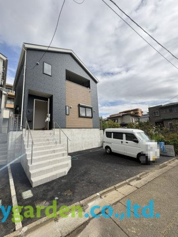 藤沢市石川第39　新築戸建　全２棟２号棟