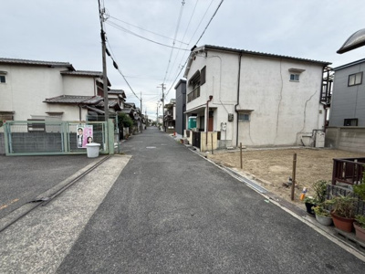 【前面道路含む現地写真】 | 【プレイワーク東雲町Ⅲ】旭小・新築建売・４LDK・泉大津市東雲町 | 前面道路含む現地写真です