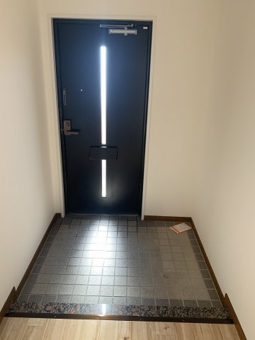 エトワール緑丘の玄関