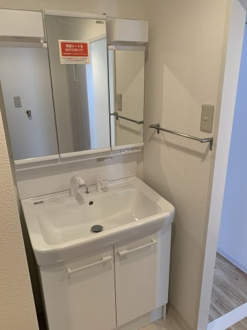 エトワール緑丘の洗面所