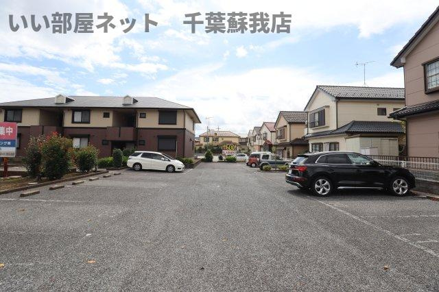 サンベルテ　Ⅴの駐車場|カースペースがあります