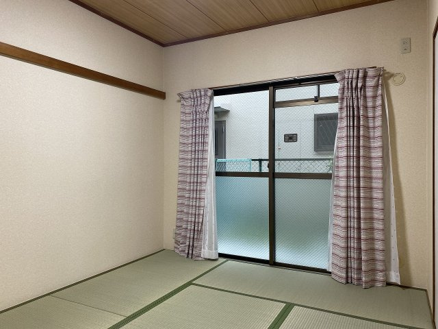 エミネント豊中の寝室