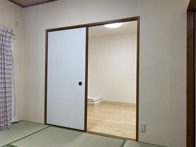 エミネント豊中の寝室
