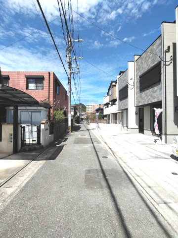 西区横浜6期の周辺