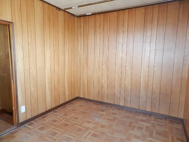 登別市新生町2丁目16-11戸建の内装