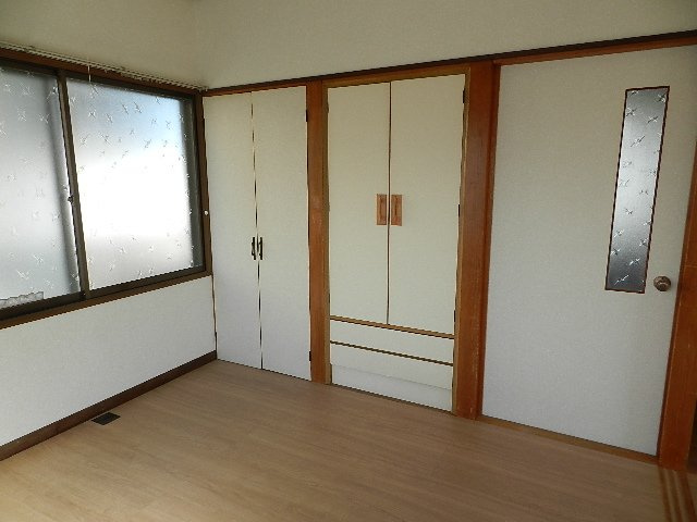 登別市新生町2丁目16-11戸建の内装