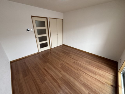 【寝室】 | クリスタルハイツⅠ