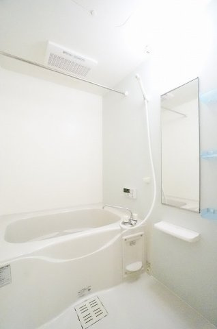 テラス　白石坂の浴室
