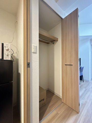 【収納】プレサンスみなと元町駅前 