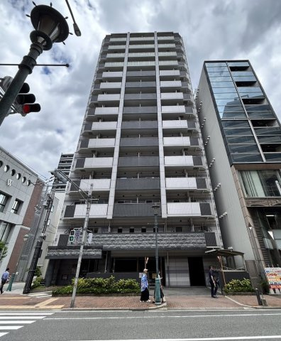 プレサンスみなと元町駅前の画像