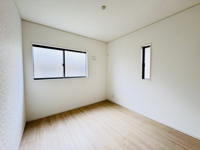 三郷市谷中新築戸建の寝室|5帖寝室（ストレージルーム）