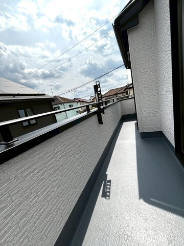 あきる野市草花5期　分譲全4棟　2号区♪のバルコニー