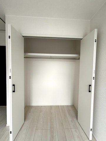 あきる野市草花5期　分譲全4棟　2号区♪の収納