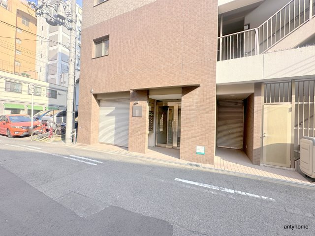 カーサ　セレーネ　仲介手数料無料のエントランス