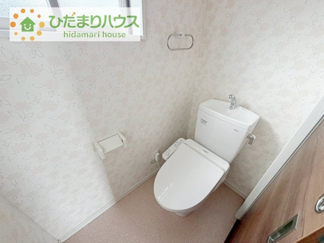 【トイレ】 | 結城市大字山川新宿　中古戸建 | トイレは1F、2F共に完備！取り合いになることがありませんね(^^)/