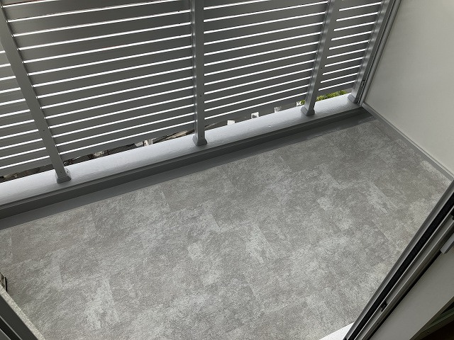 エメルミナ豊中岡町のバルコニー