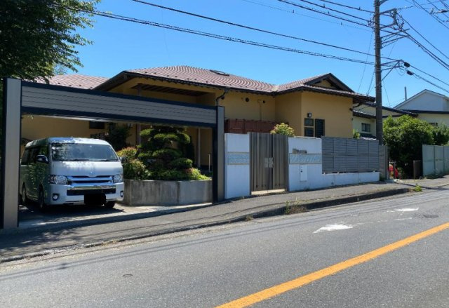 厚木市小野　中古戸建の外観