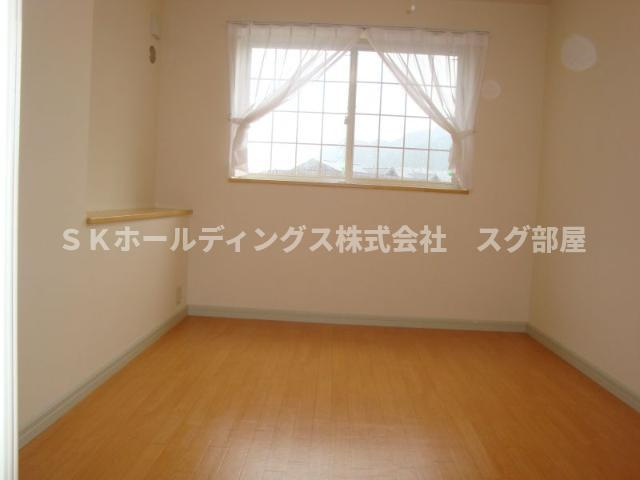 アルシオーネ　弐番館の内装|南側洋室