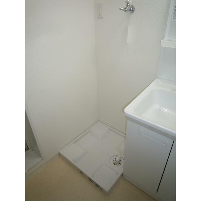 岡ビルのトイレ|シンプルで使いやすいトイレです