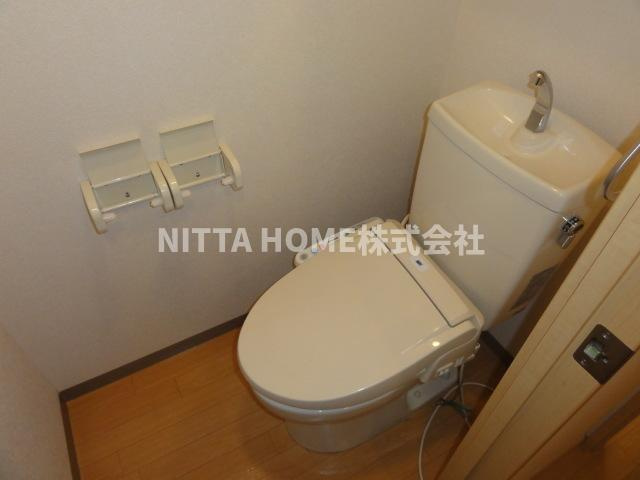 メルヴェールⅠのトイレ|ウォシュレット付きのトイレです＊