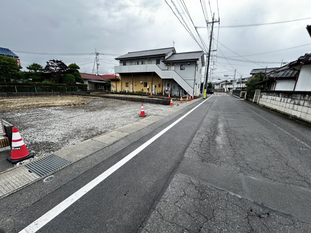 新築　前橋市幸塚町第２　Livele Garden.S　1号棟の前面道路含む現地写真|現地写真　南西側接道幅員約7.1ｍ　