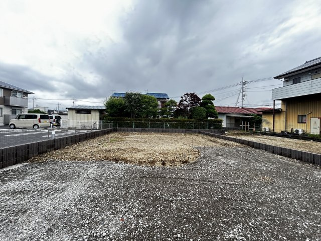 新築　前橋市幸塚町第２　Livele Garden.S　1号棟の駐車場|現地写真　駐車スペースは並列3台分可能です！
