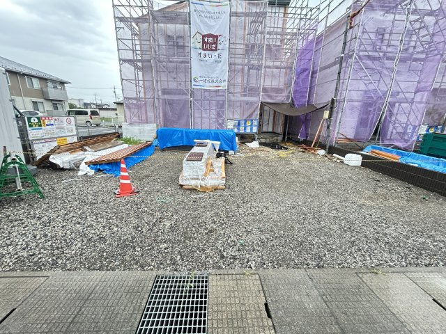 新築　前橋市幸塚町第２　Livele Garden.S　1号棟の駐車場|現地写真　駐車スペースは並列3台分可能です！

