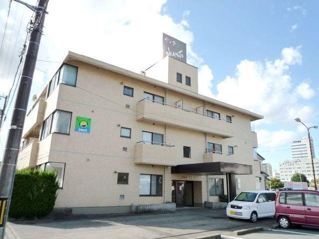 ヴィラ岡本の外観