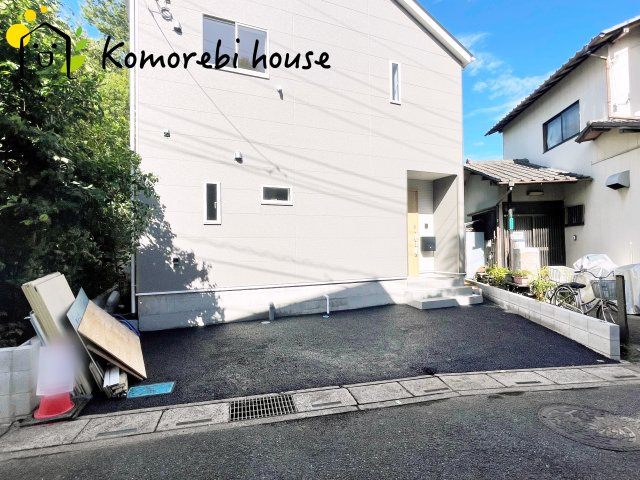さいたま市見沼区南中丸　第28　新築一戸建て　クレイドルガーデン　01の駐車場|駐車場があります